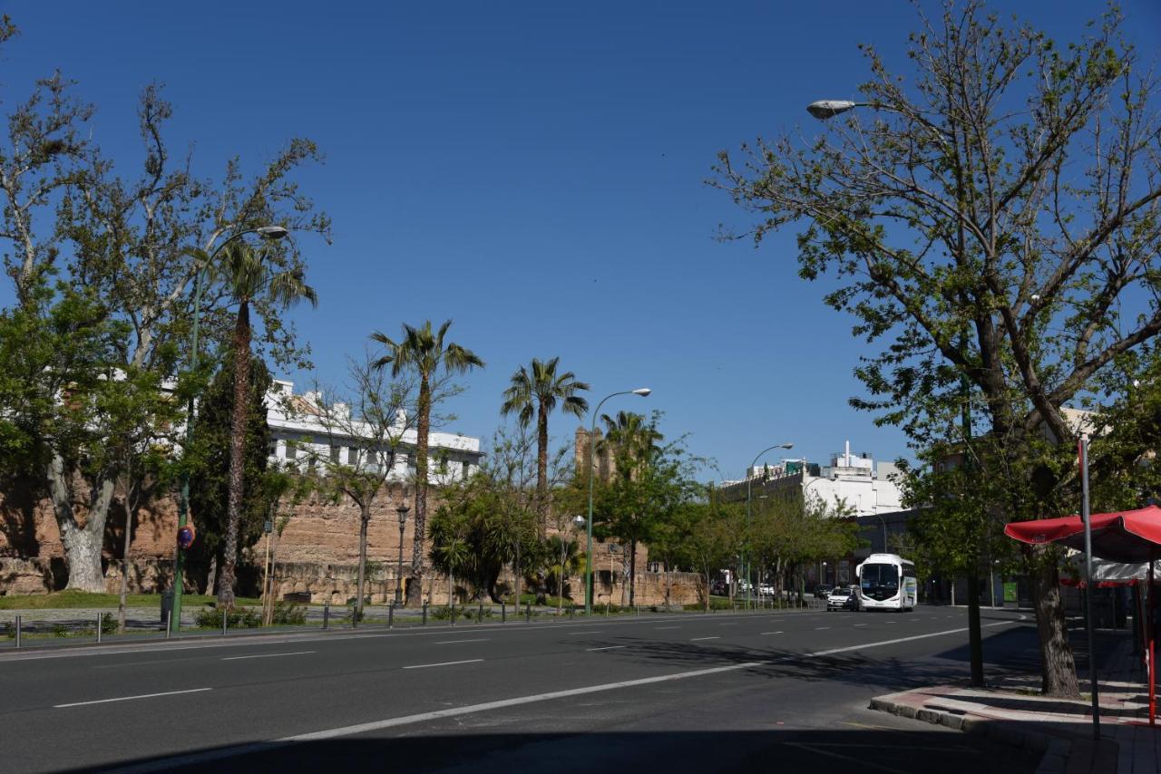 First Floor Near Macarena Church Seville Exterior photo