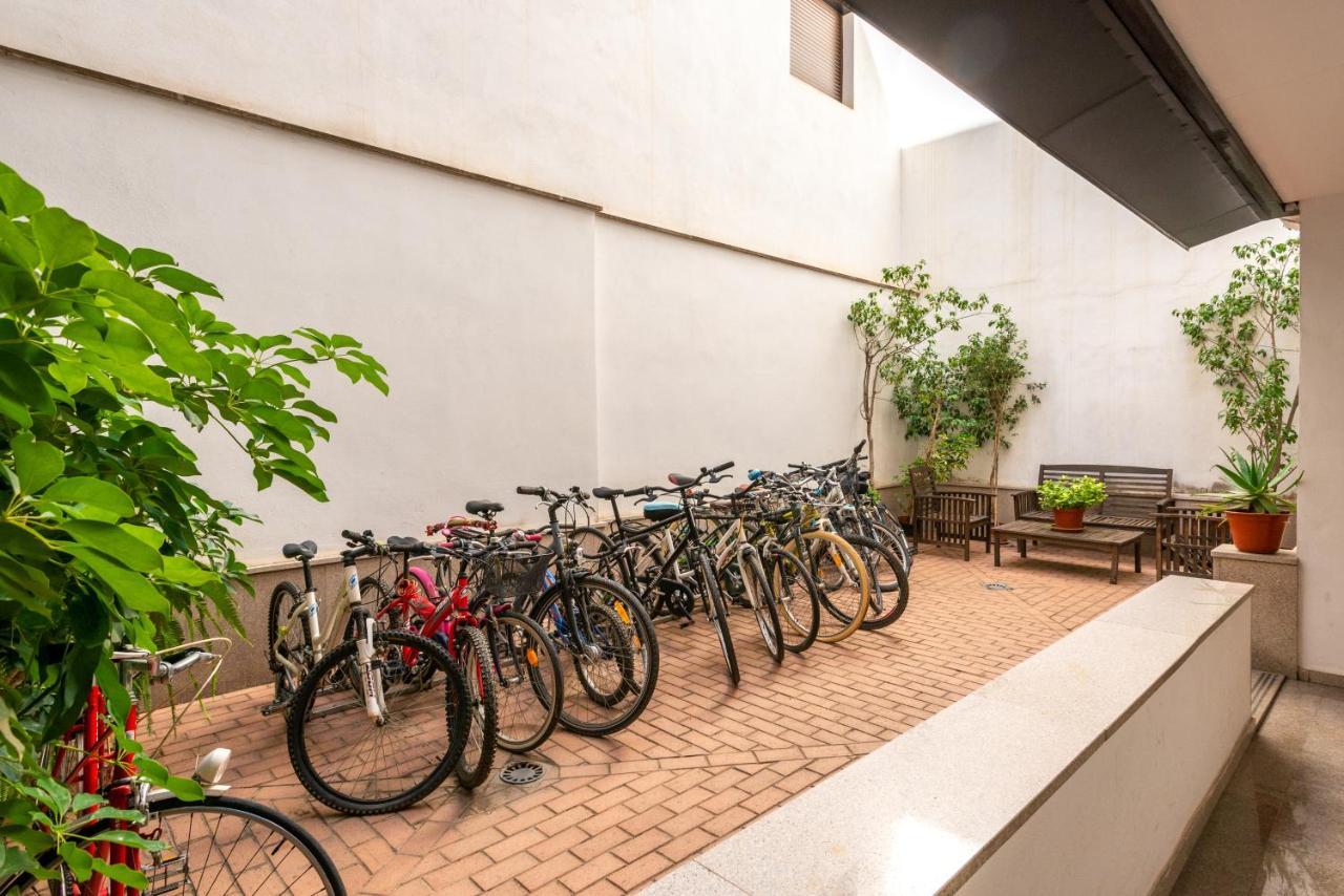 First Floor Near Macarena Church Seville Exterior photo